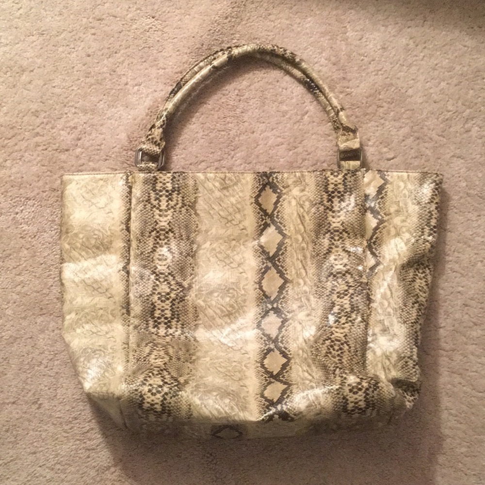 NWOT faux snakeskin tote